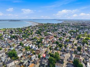16 Crescent St, Lynn MA 01902