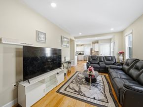 16 Crescent St, Lynn MA 01902