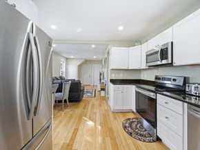 16 Crescent St, Lynn MA 01902