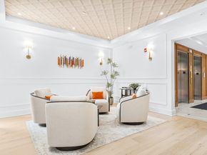 148 Weston Rd 304, Wellesley MA 02482