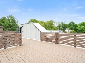 148 Weston Rd 304, Wellesley MA 02482