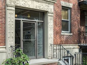 8 Kinross Rd 4, Boston MA 02135