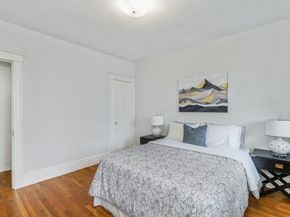 8 Kinross Rd 4, Boston MA 02135