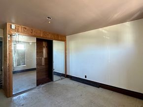12 Leeds St, Boston MA 02127