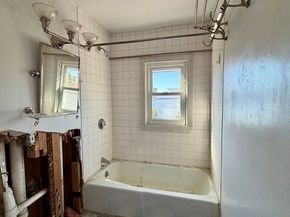 8 Leeds St, Boston MA 02127