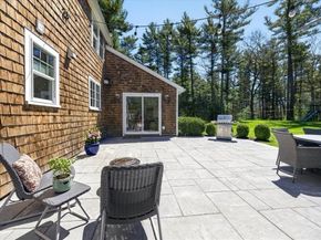 225 Church Street, Duxbury MA 02332