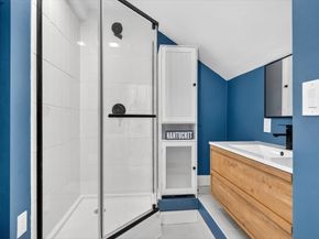 225 Church Street, Duxbury MA 02332