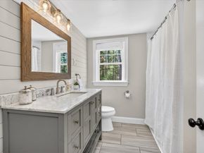 225 Church Street, Duxbury MA 02332