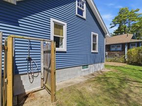 6 Birch St, Wareham MA 02571