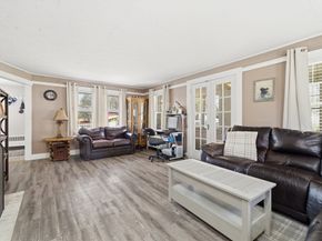 6 Birch St, Wareham MA 02571