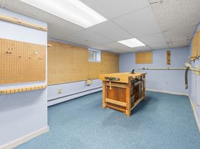 18 Glendale Ave, Melrose MA 02176