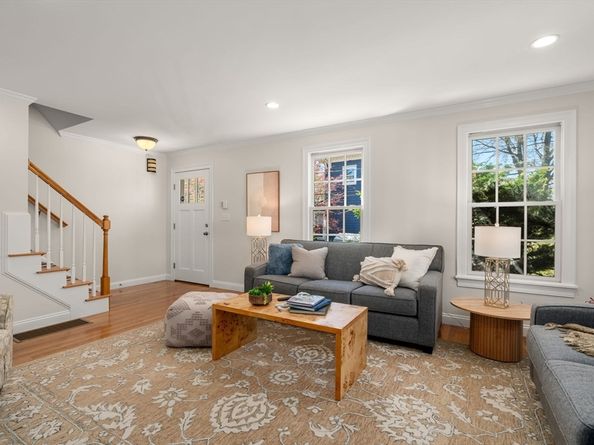 15 Cerina Road 15, Boston MA 02130