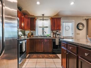 182 North Ave, Brockton MA 02302