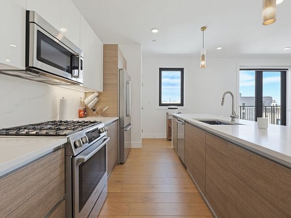 30 Penniman Rd 605, Boston MA 02134