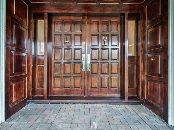 75 Lee Street, Brookline MA 02445