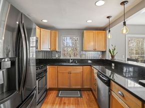 30 Turtle Brook Rd 30, Canton MA 02021