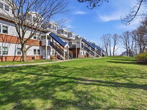 26 School Street 206, Hull MA 02045