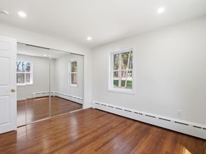 72 Holden Road, Paxton MA 01612