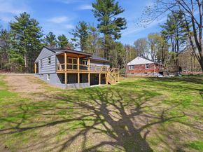 72 Holden Road, Paxton MA 01612