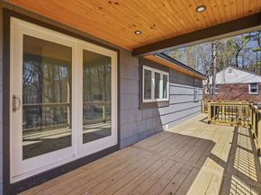 72 Holden Road, Paxton MA 01612