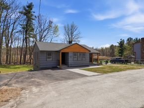 72 Holden Road, Paxton MA 01612