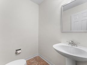45 Loomis St 108, Malden MA 02148