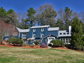 25 Pleasant St, Dover MA 02030