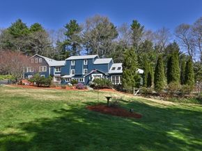 25 Pleasant St, Dover MA 02030