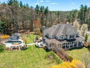 1 Betsy Ln, Dover MA 02030