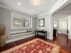1 Betsy Ln, Dover MA 02030