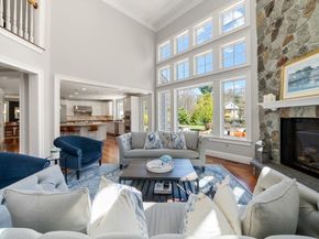 1 Betsy Ln, Dover MA 02030