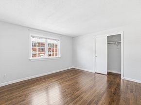 27 Arlington Road 13, Woburn MA 01801