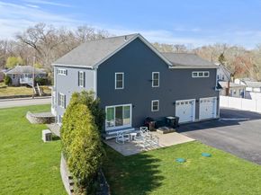 150 E High St, Avon MA 02322
