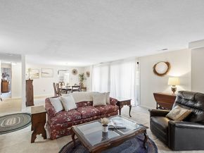 295 W. Wyoming Avenue 10C, Stoneham MA 02180