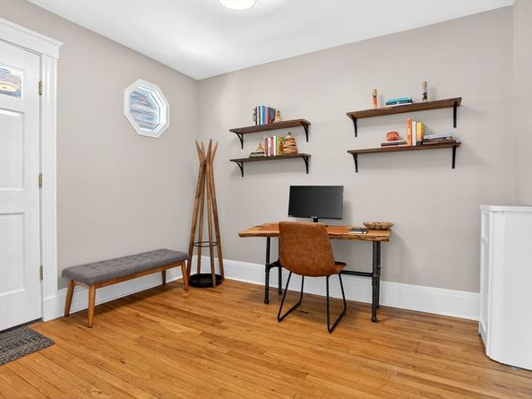 54-56 Forest Hills St 1, Boston MA 02130