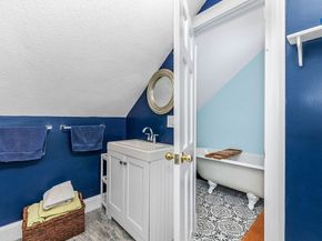 180 Walnut St, Dedham MA 02026