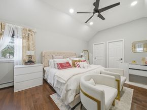 30 Glendale Ave, Uxbridge MA 01569