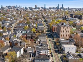 111 Beacon St B, Somerville MA 02143