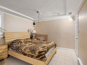 581 California St, Newton MA 02460