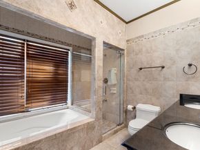 581 California St, Newton MA 02460