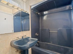 80 Salisbury St 101, Worcester MA 01609