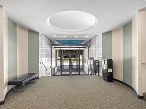 80 Salisbury St 101, Worcester MA 01609