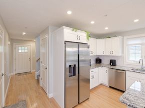 1202 Hazelwood Way 1202, Clinton MA 01510