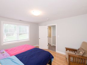 1202 Hazelwood Way 1202, Clinton MA 01510