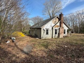 130 Princeton St, Gardner MA 01440