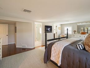117 Forest St, Wellesley MA 02481