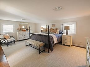117 Forest St, Wellesley MA 02481