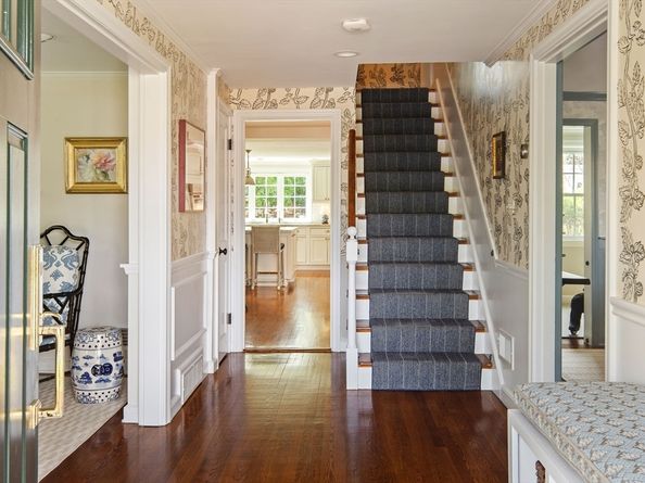117 Forest St, Wellesley MA 02481