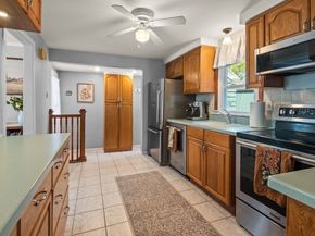 30 Kinnicutt Rd, Worcester MA 01602