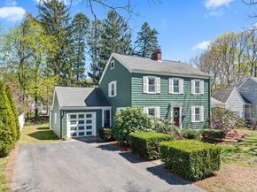 30 Kinnicutt Rd, Worcester MA 01602